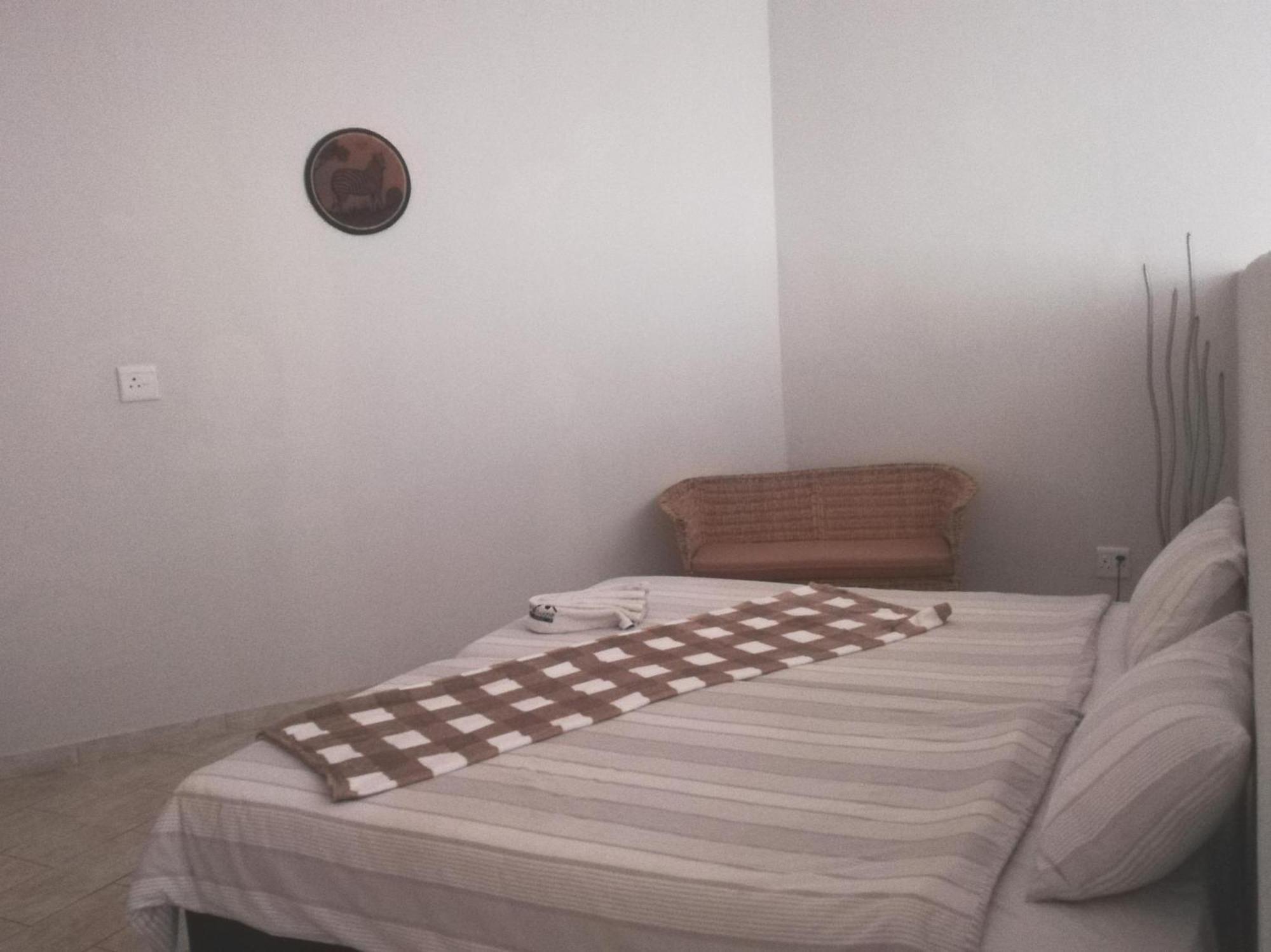 The Farmhouse Boutique Guesthouse And Beergarden Cc Outjo Cameră foto